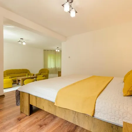 Park Complex Viktoria Hotel *