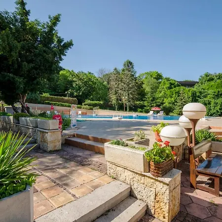 Park Complex Viktoria *