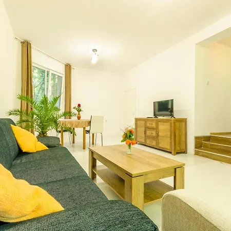 Park Complex Viktoria * Baltsjik